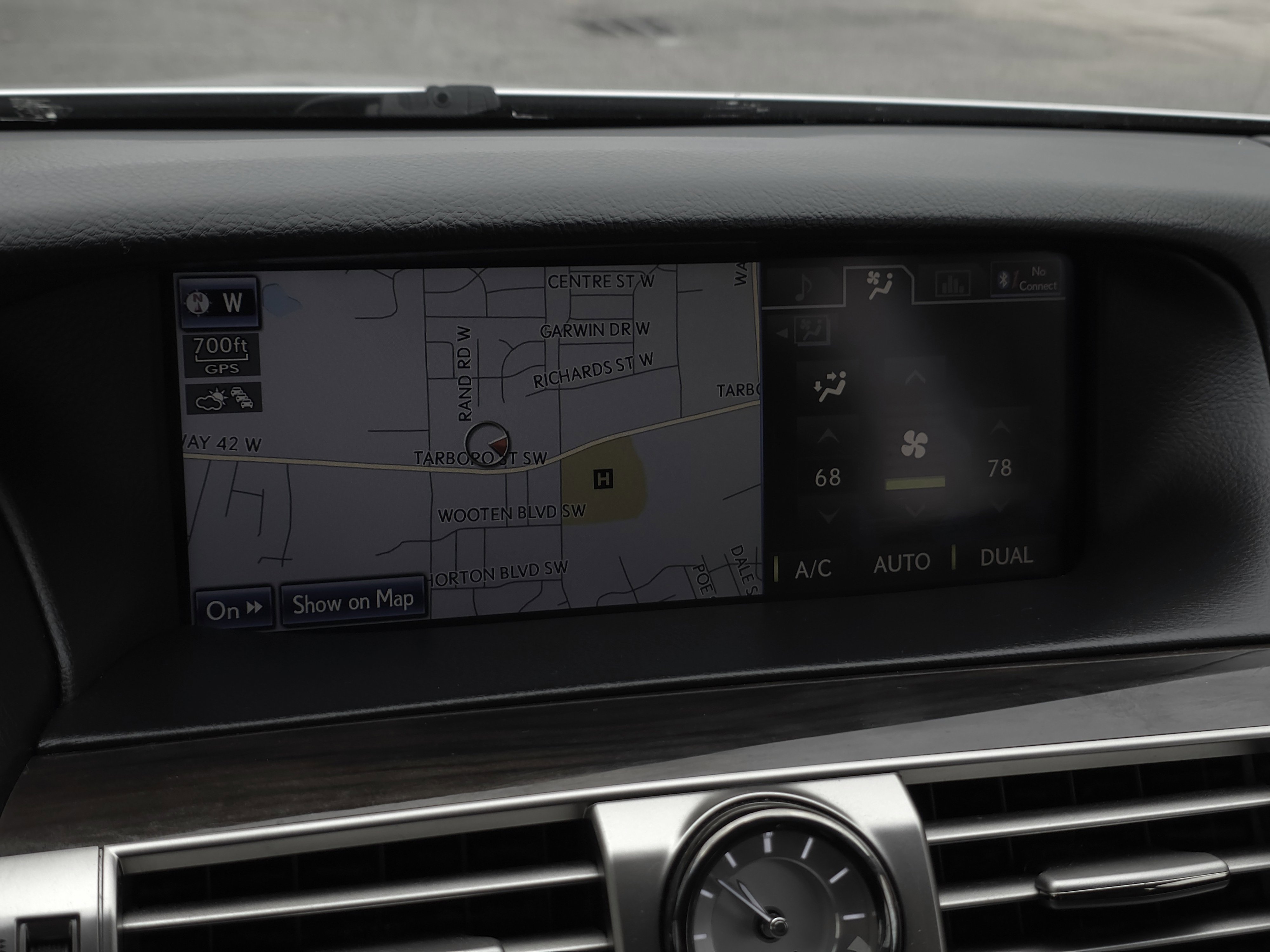 Used 2013 Lexus LS 460 AWD image 23