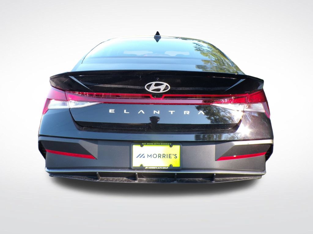 New 2026 Hyundai Elantra Sport FWD image 5