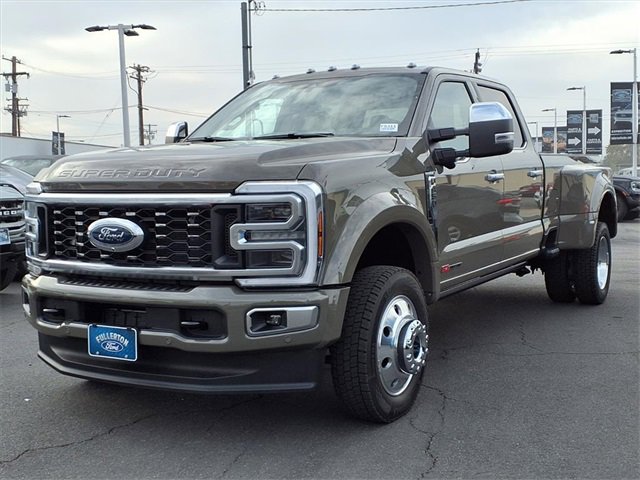 New 2026 Ford F450 Platinum w/ Platinum Plus Package