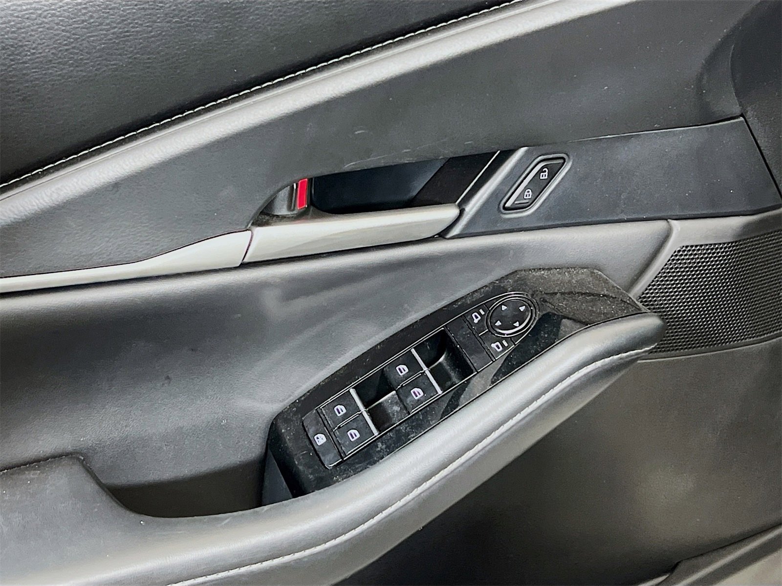 Used 2024 MAZDA CX-30 AWD 2.5 S w/ Select Sport Pkg image 20