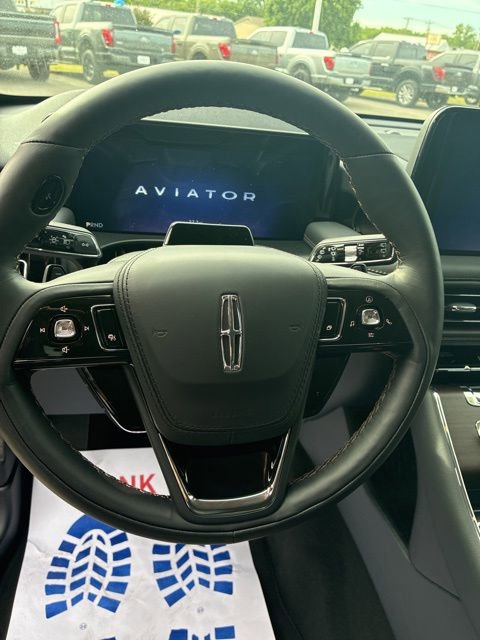 New 2026 Lincoln Aviator Reserve AWD/4WD image 14