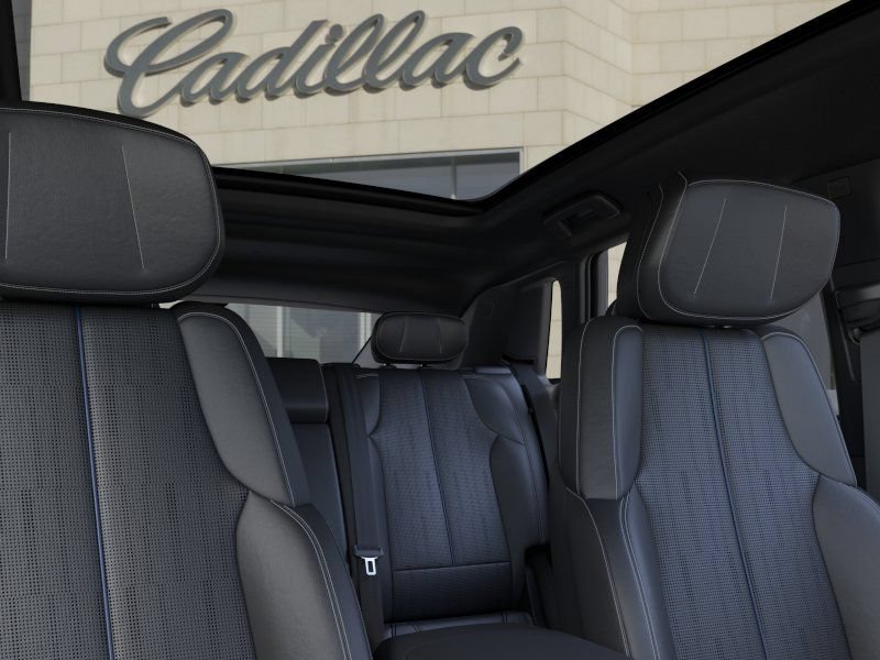 New 2027 Cadillac Lyriq Luxury AWD/4WD image 24