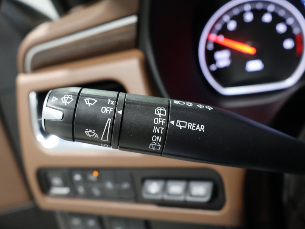 Used 2021 Chevrolet Tahoe High Country image 39