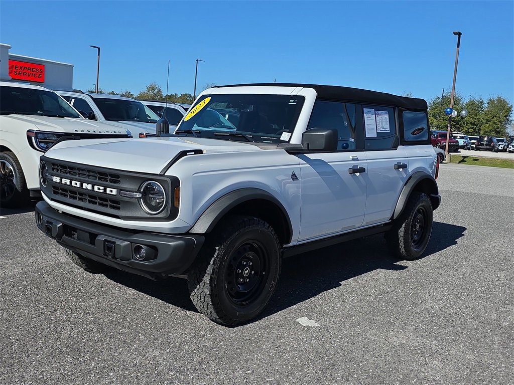 Certified 2023 Ford Bronco Black Diamond image 9