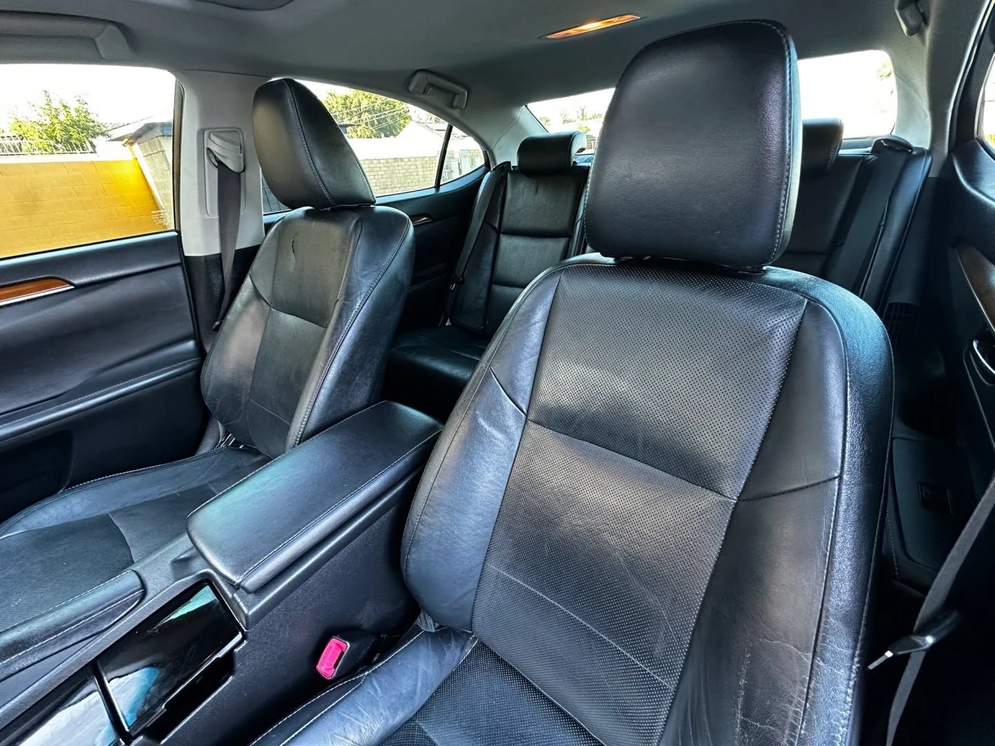 Used 2013 Lexus ES 300h w/ Luxury Pkg FWD image 11