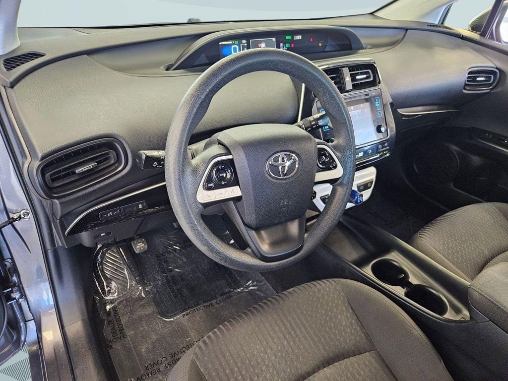 Used 2016 Toyota Prius Two image 13