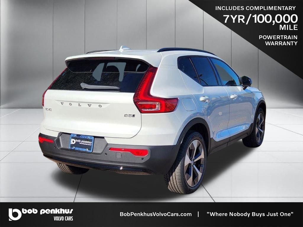 New 2026 Volvo XC40 B5 Plus w/ Protection Package Premier image 28