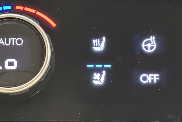 Used 2025 Hyundai Santa Fe Calligraphy AWD/4WD image 19