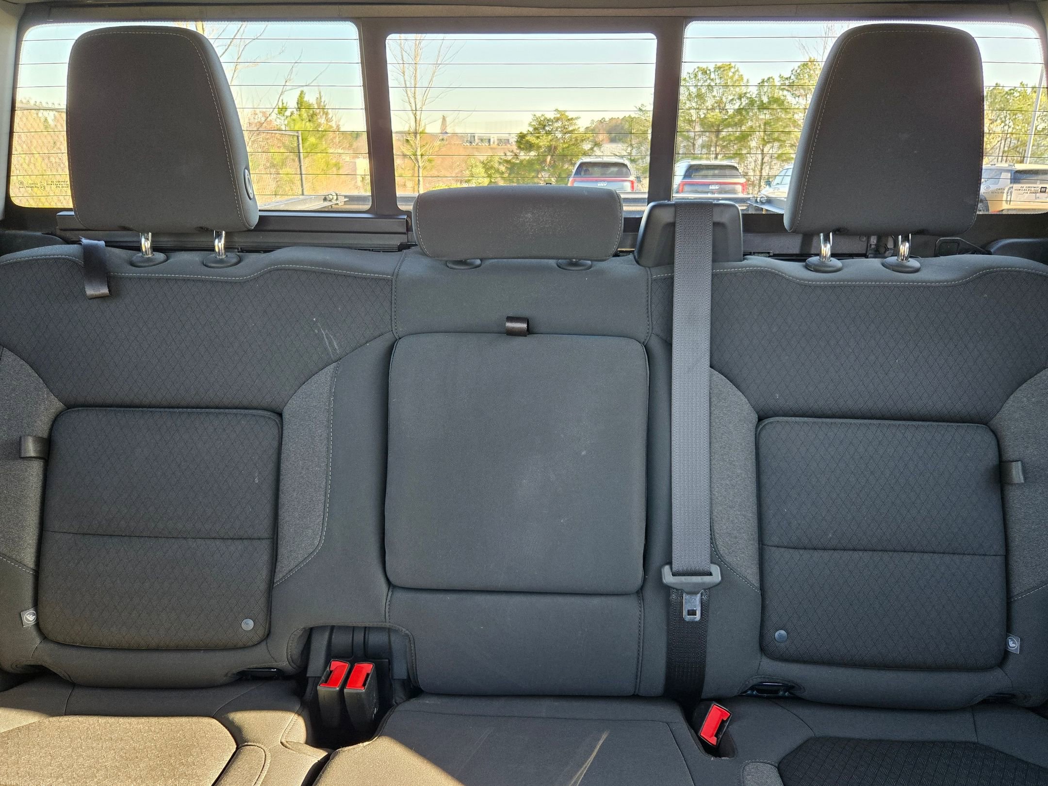 Used 2020 Chevrolet Silverado 1500 LT w/ All-Star Edition image 32