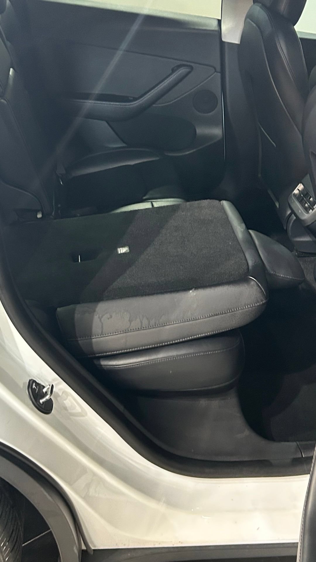 Used 2022 Tesla Model Y Long Range AWD/4WD image 59