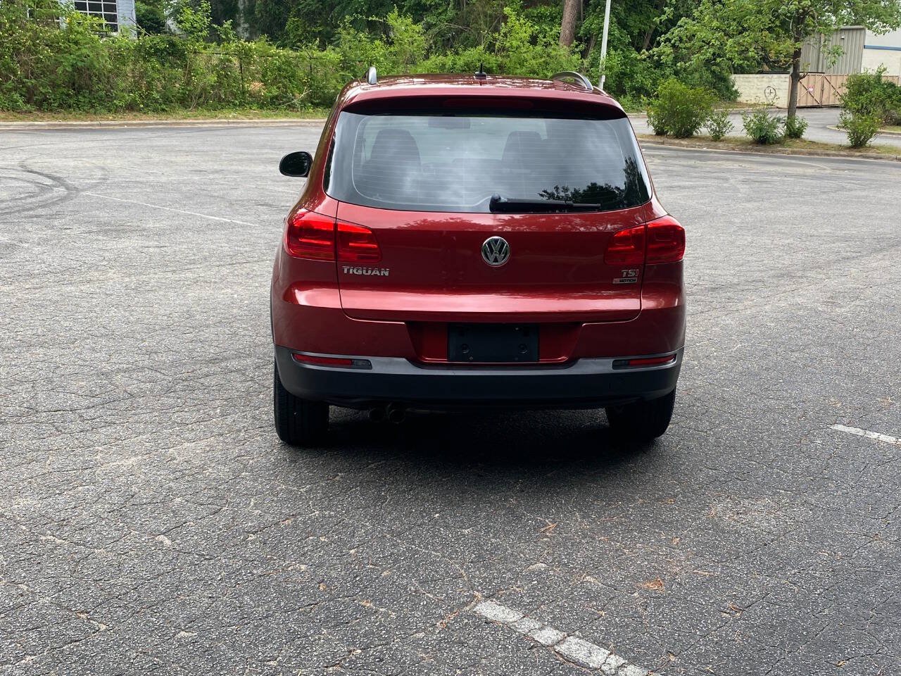 Used 2016 Volkswagen Tiguan S AWD/4WD image 5