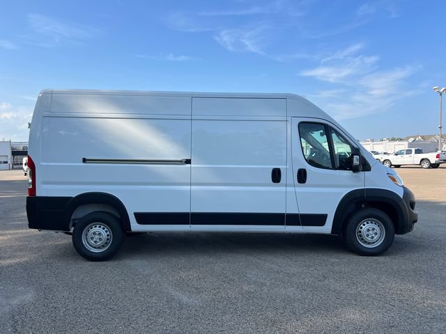 New 2026 RAM ProMaster 2500 w/ Convenience Group FWD image 8
