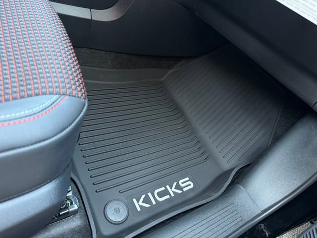 New 2026 Nissan Kicks SR w/ SR Premium Package image 26