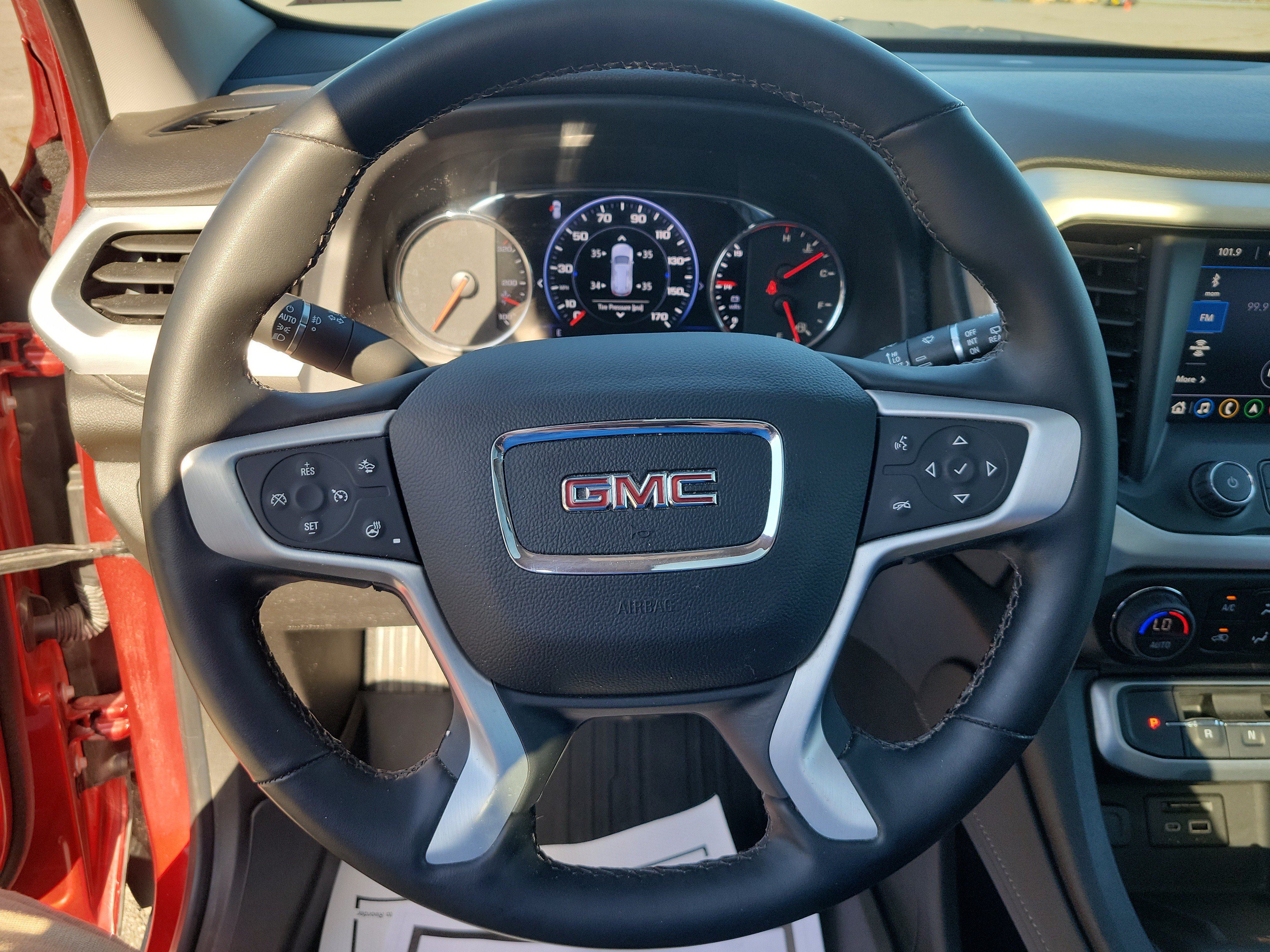 Used 2023 GMC Acadia SLT w/ Elevation Edition AWD/4WD image 22