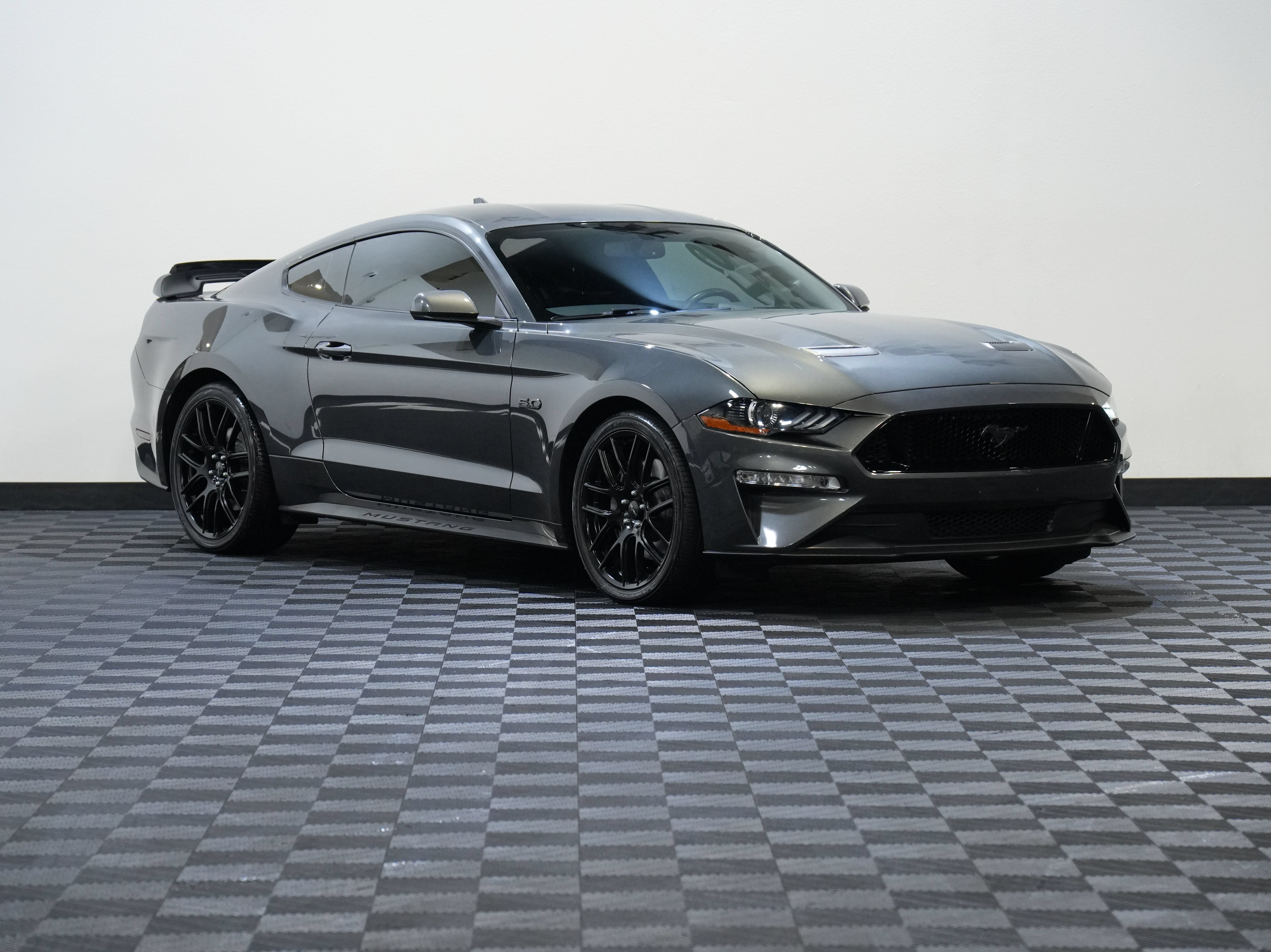Used 2020 Ford Mustang GT RWD image 5
