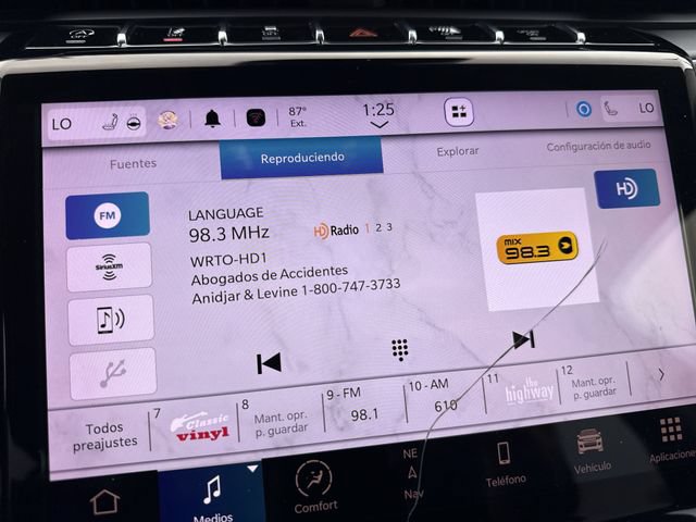 Used 2024 Jeep Grand Cherokee L Limited RWD image 16