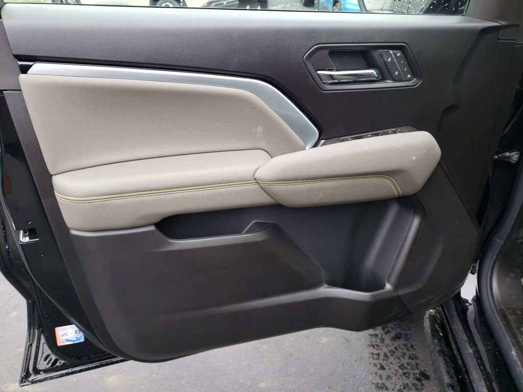 New 2026 Chevrolet Colorado ZR2 w/ Technology Package image 10