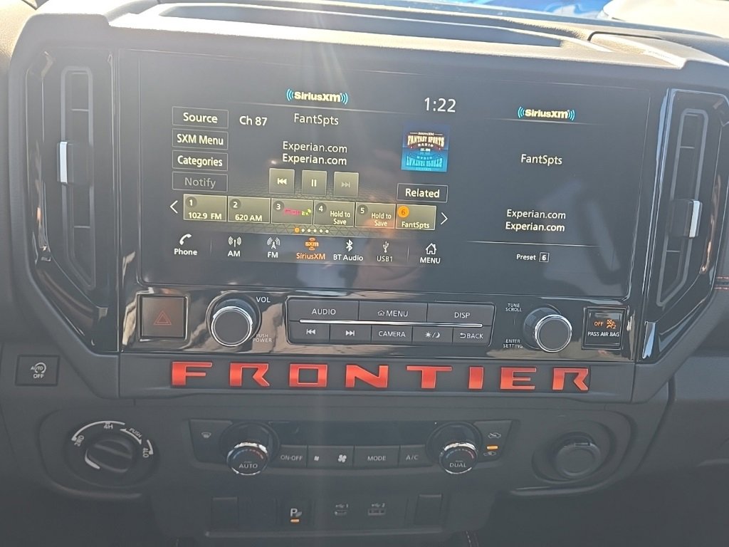 New 2025 Nissan Frontier PRO-4X image 24