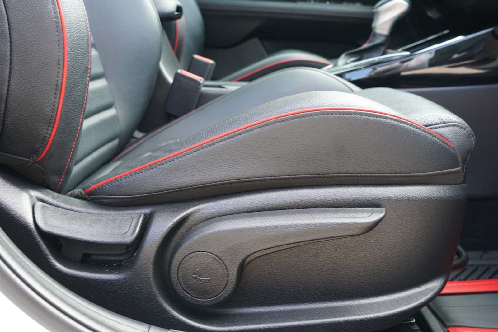 Certified 2023 Kia Forte GT w/ GT2 Package FWD image 23