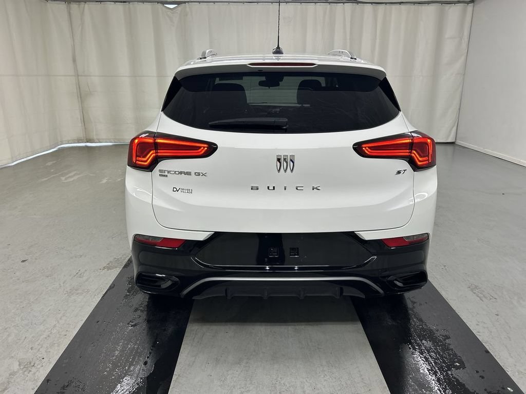 Certified 2024 Buick Encore GX Sport Touring AWD/4WD image 20