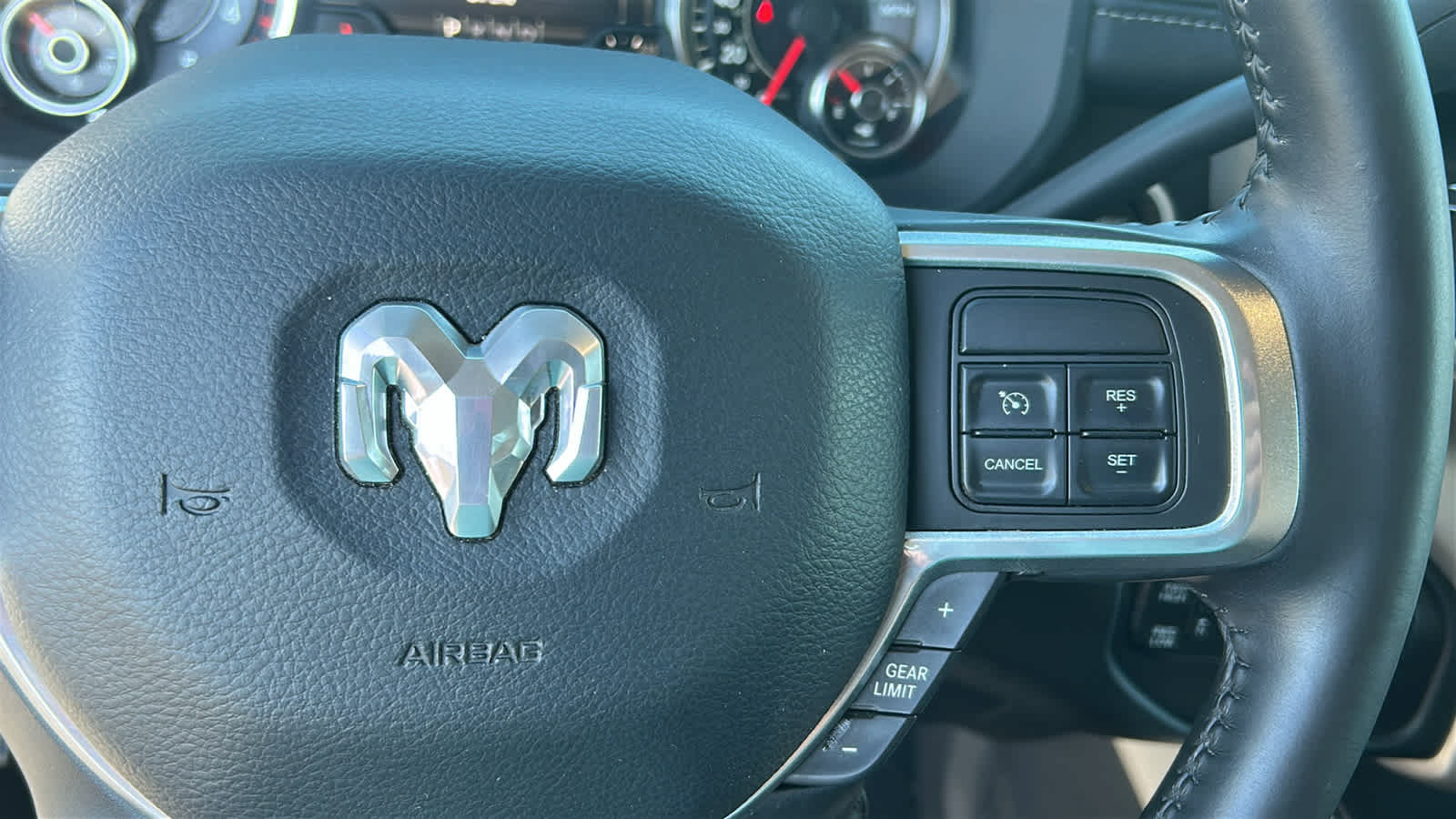 Used 2020 RAM 2500 Laramie AWD/4WD image 20