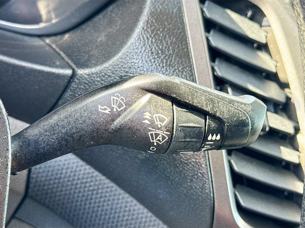 Used 2021 Ford Transit Connect XL FWD image 15