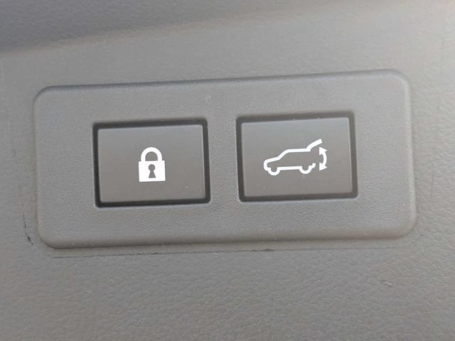Used 2025 Subaru Outback Premium w/ Popular Package #1A AWD/4WD image 13
