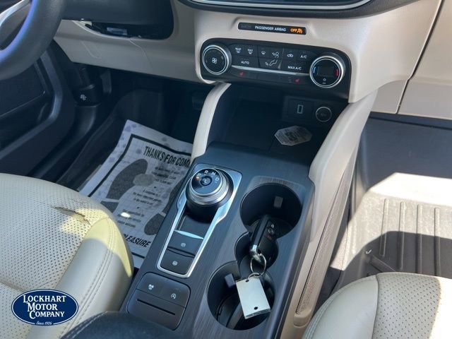 Used 2020 Ford Escape SE image 35