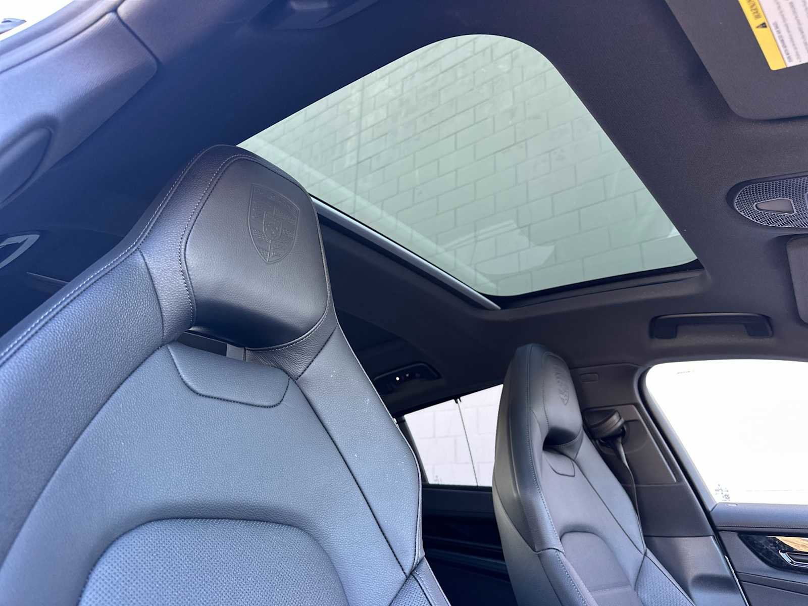 Used 2025 Porsche Panamera 4 RWD image 17