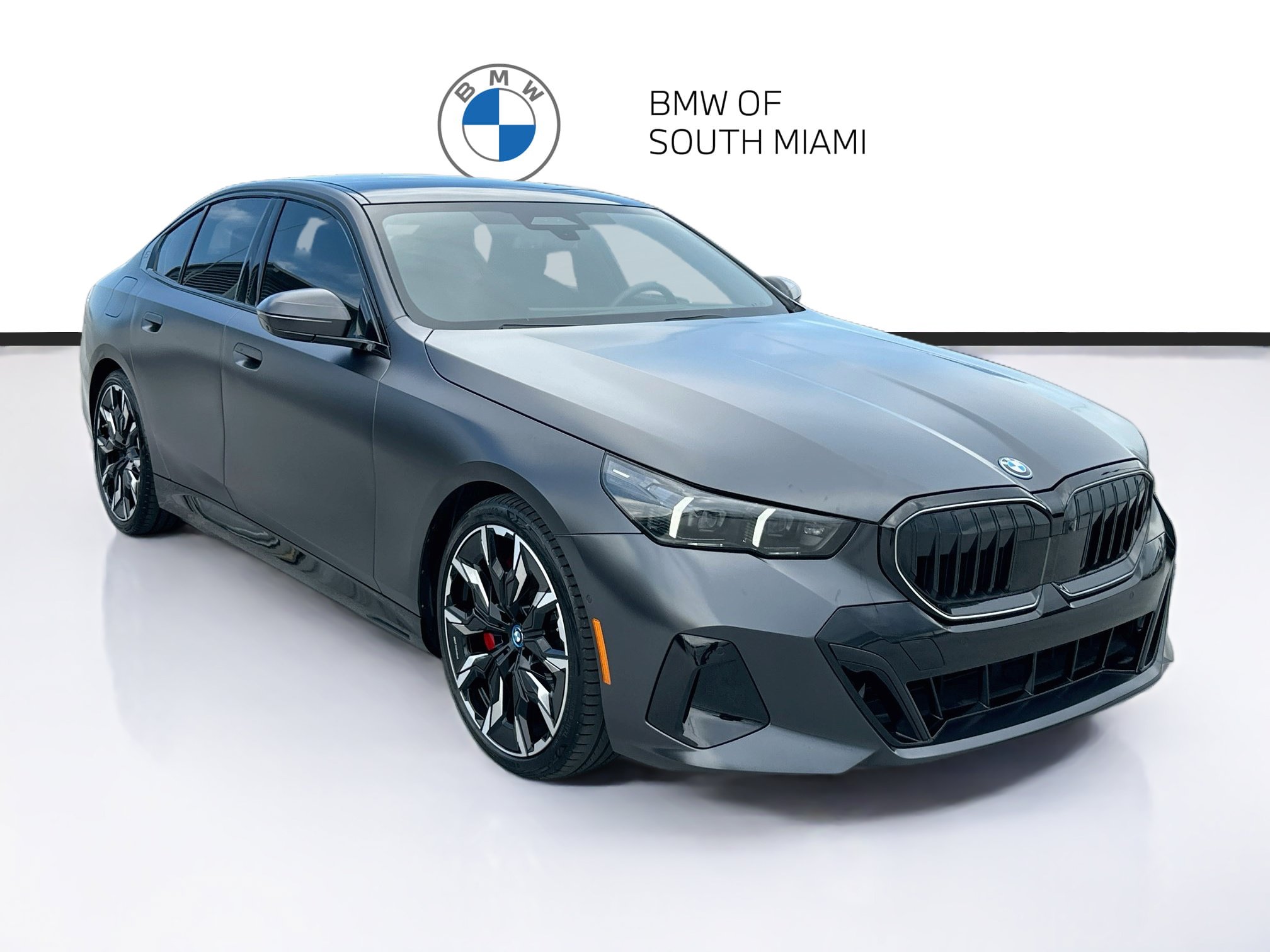 Used 2025 BMW 550e xDrive w/ Executive Package