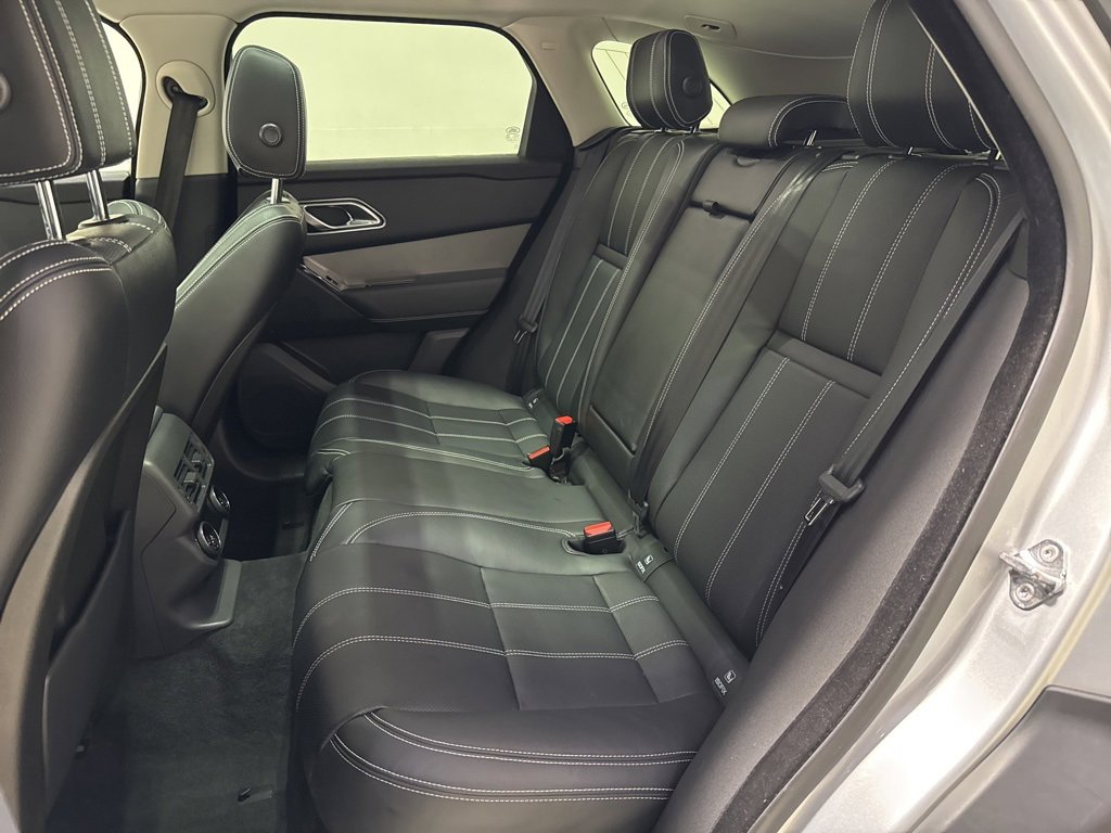 Used 2019 Land Rover Range Rover Velar S image 37