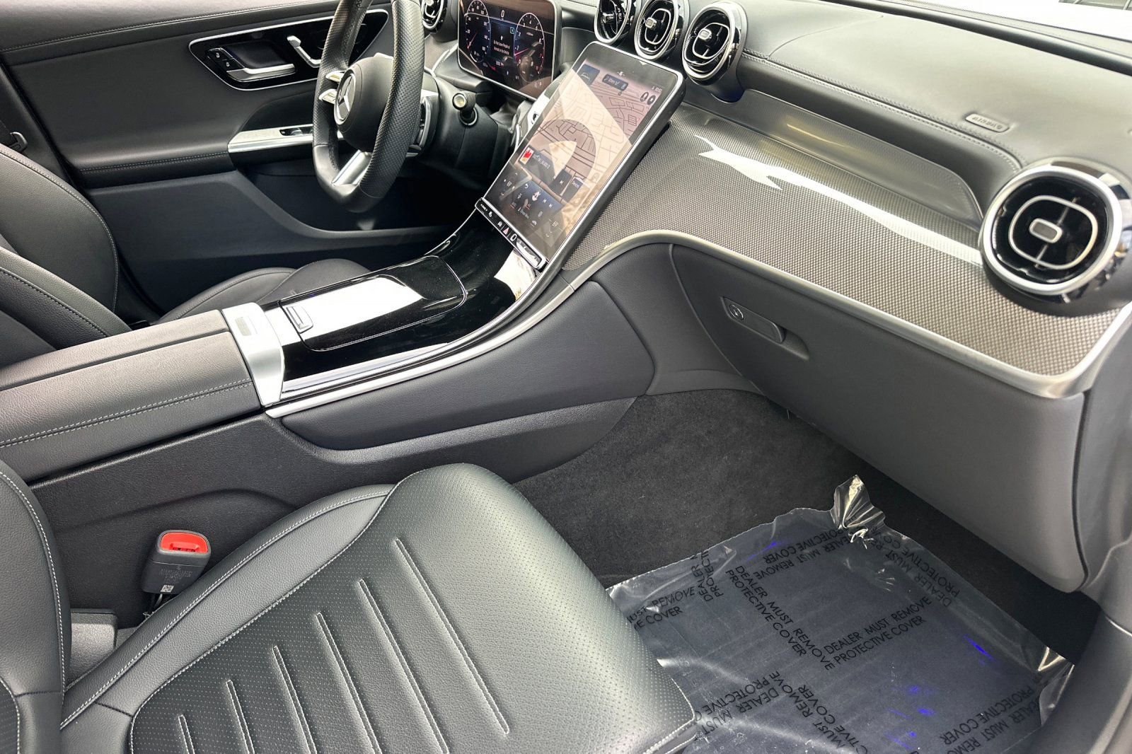 Certified 2024 Mercedes-Benz GLC 300 image 15