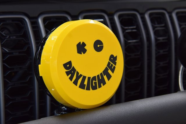 Used 2025 Jeep Wrangler Unlimited Rubicon w/ Technology Group image 13