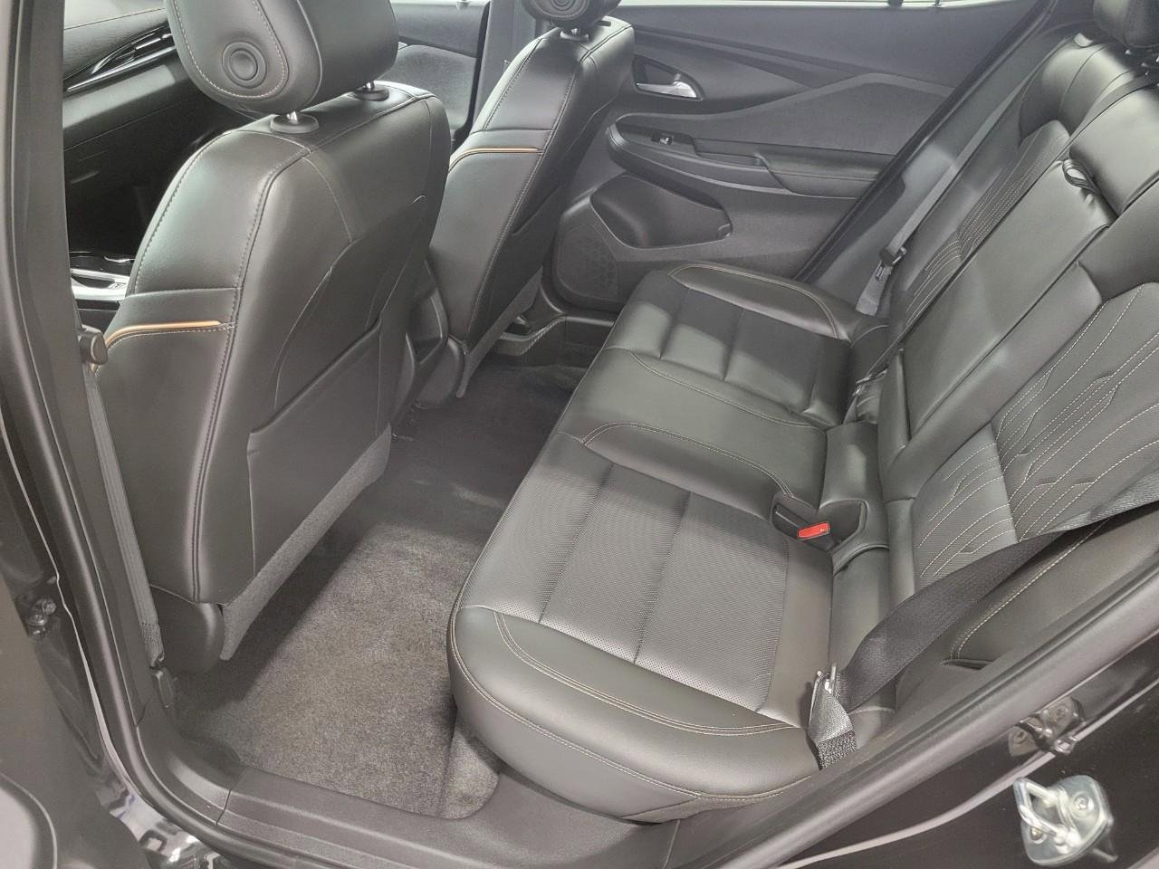 Certified 2024 Buick Envista Avenir image 21