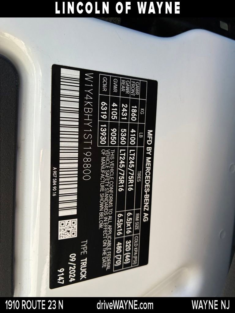 Used 2025 Mercedes-Benz Sprinter 2500 image 18