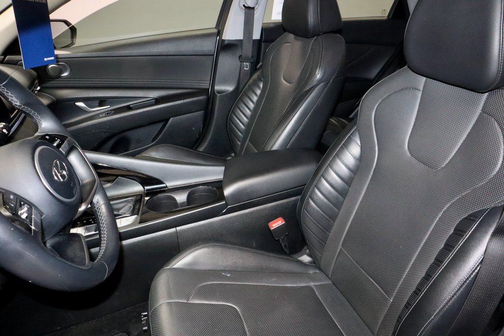 Certified 2023 Hyundai Elantra Limited image 25