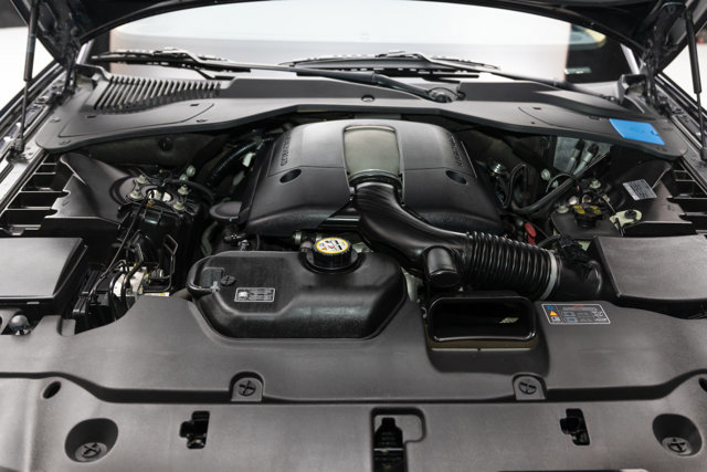 Used 2009 Jaguar XJ Vanden Plas Super V8 Portfolio image 6