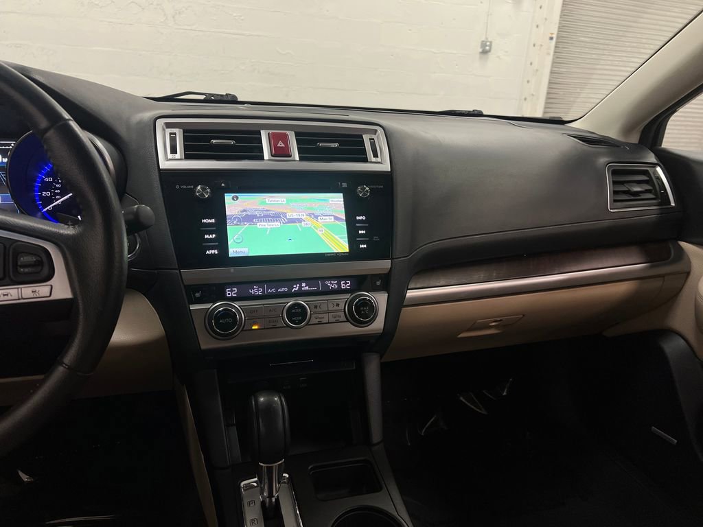 Used 2017 Subaru Outback 3.6R Limited AWD/4WD image 19