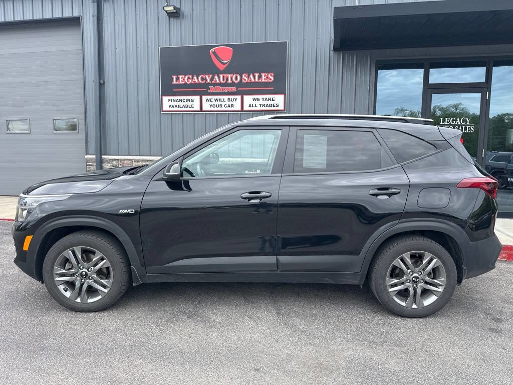 Used 2021 Kia Seltos LX AWD/4WD image 2