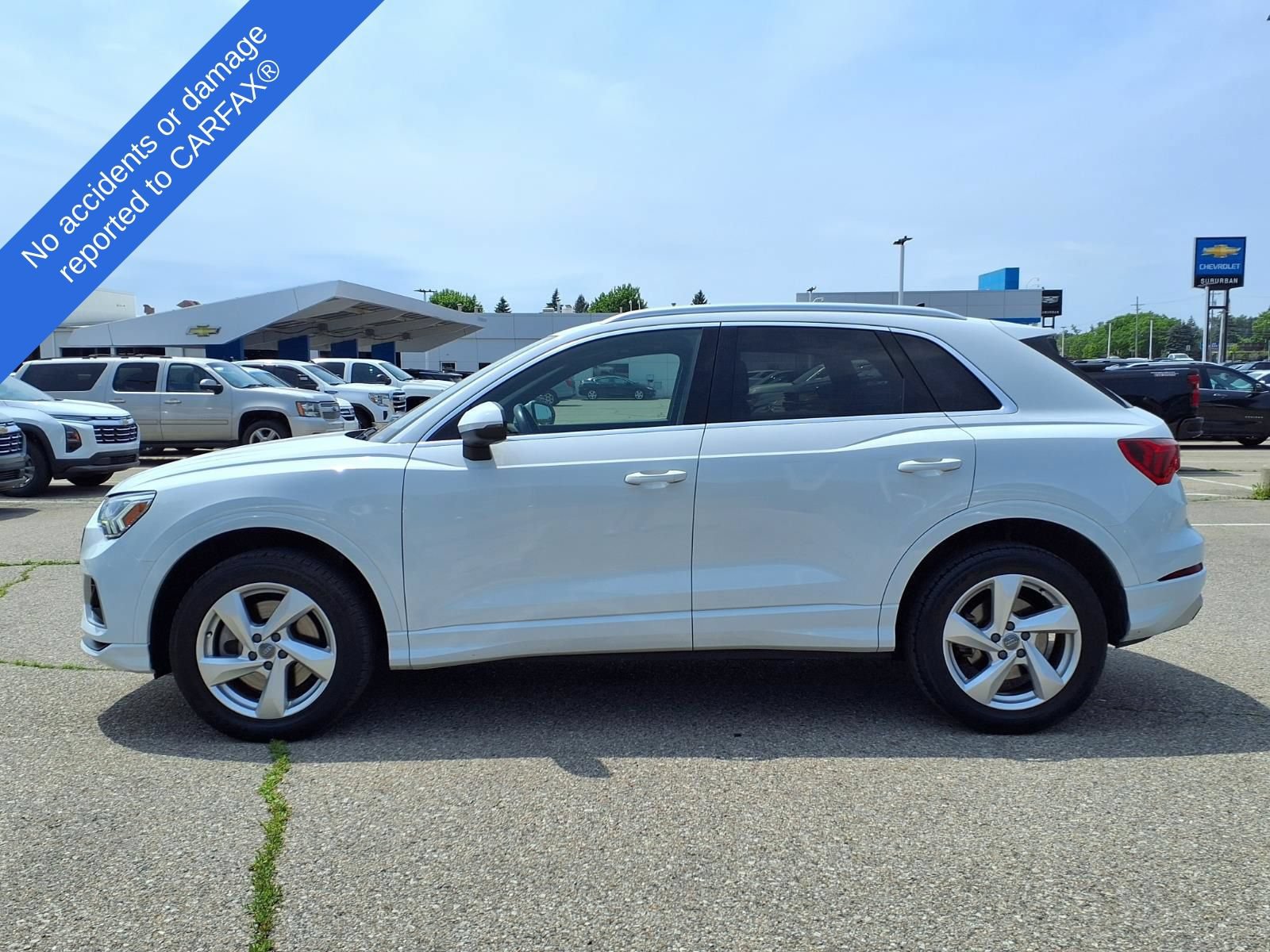 Used 2020 Audi Q3 2.0T Premium Plus w/ Premium Plus Package AWD/4WD image 9