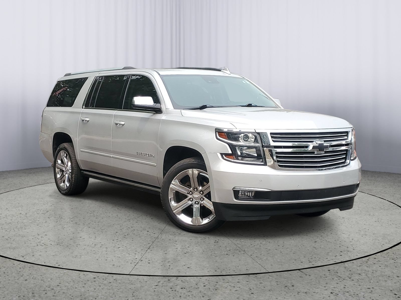 Used 2020 Chevrolet Suburban Premier w/ Premier 6.2L Value Package AWD/4WD image 1