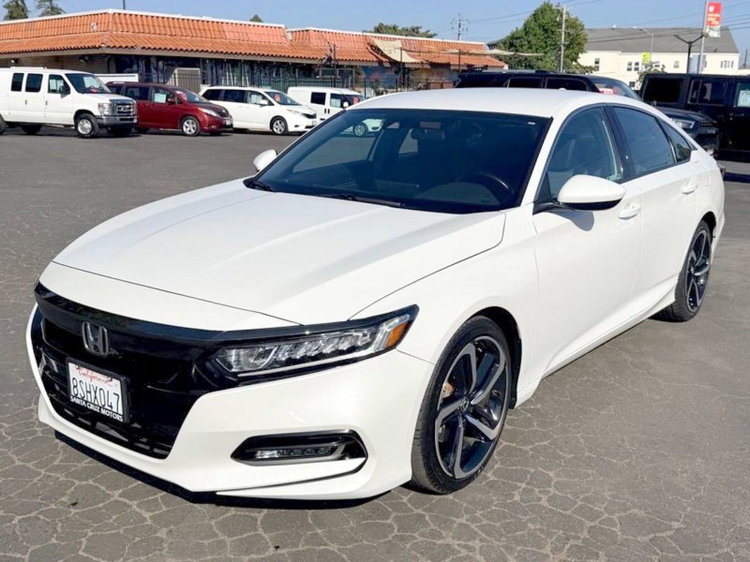 Used 2020 Honda Accord Sport image 3