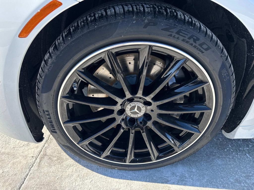 New 2025 Mercedes-Benz S 580 4MATIC Sedan image 11