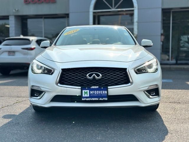 Used 2019 INFINITI Q50 Luxe w/ Essential Package (3.0T Luxe) AWD/4WD image 8