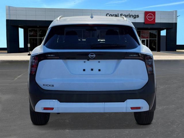 New 2025 Nissan Kicks SV w/ SV Premium Package image 4