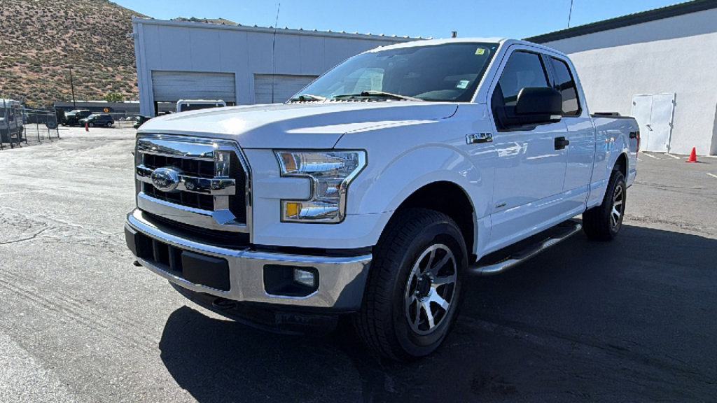 Used 2016 Ford F150 XLT w/ Equipment Group 301A Mid AWD/4WD image 7