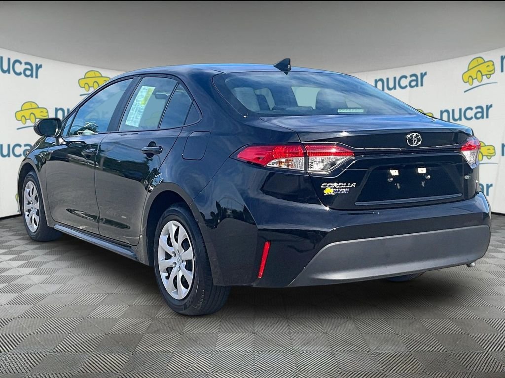Certified 2024 Toyota Corolla LE FWD image 4