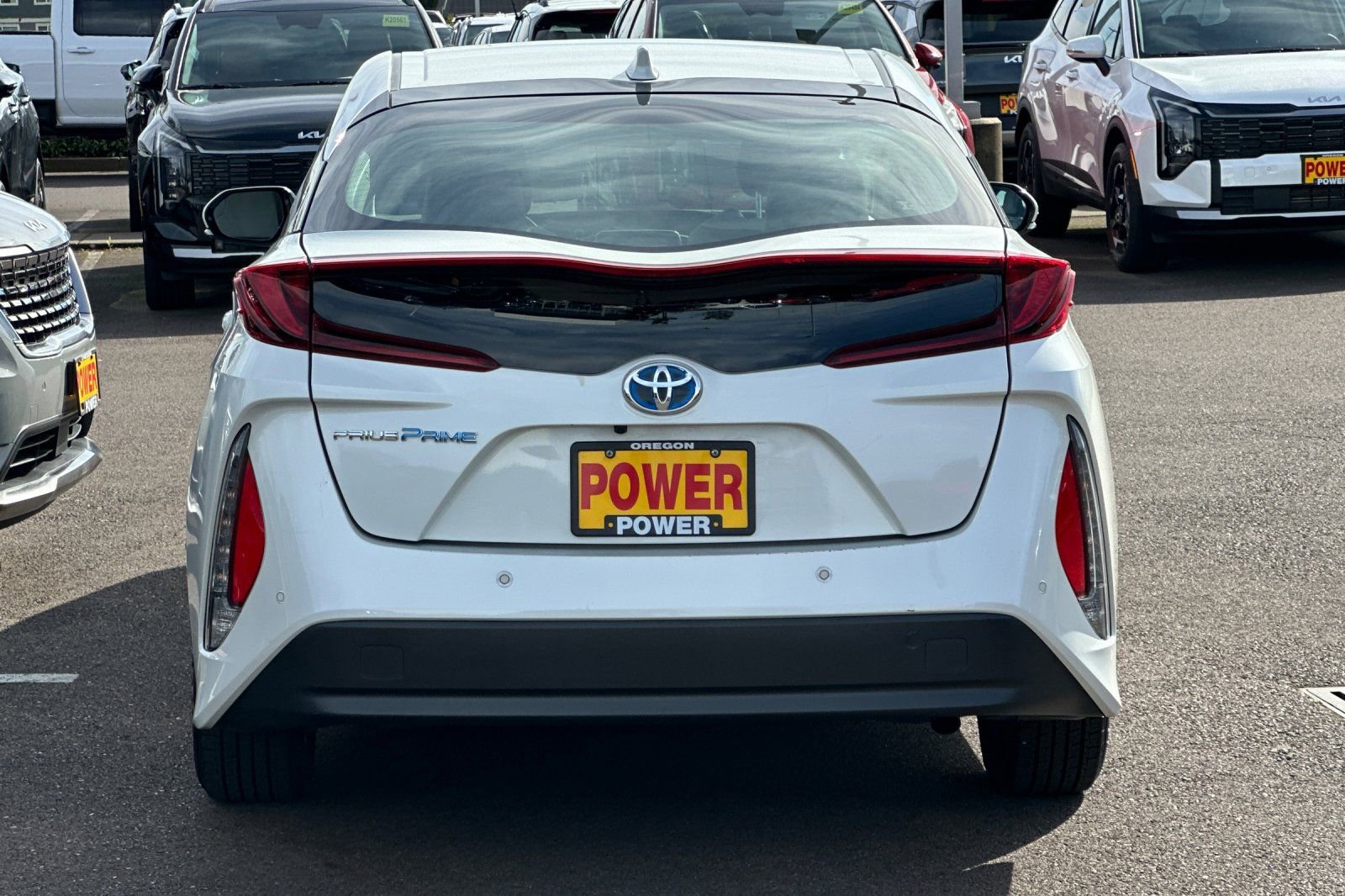Used 2019 Toyota Prius Prime Advanced FWD image 5