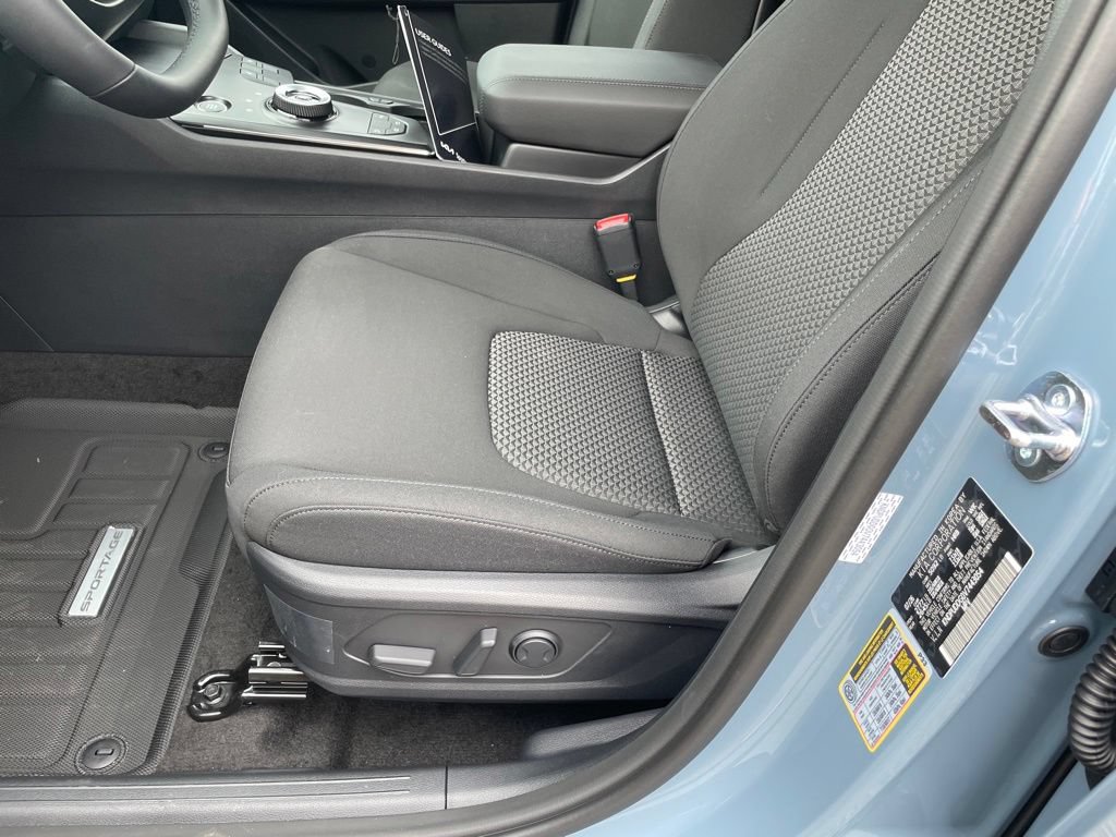 New 2027 Kia Sportage S AWD/4WD image 11