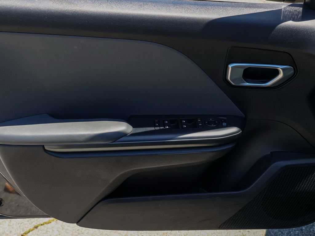 Used 2025 Kia K4 FWD image 22